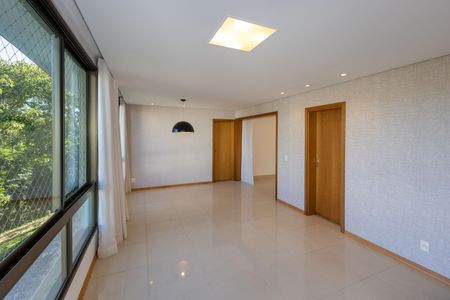 Apartamento à venda com 217m², 3 quartos e 2 vagasSala 1