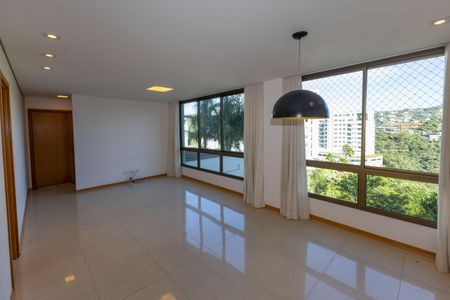 Apartamento à venda com 217m², 3 quartos e 2 vagasSala 1