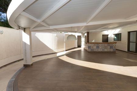 Apartamento à venda com 217m², 3 quartos e 2 vagasÁrea Privativa
