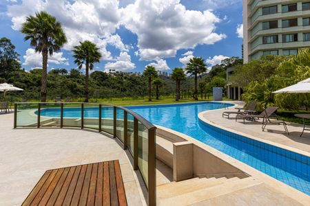 Apartamento à venda com 217m², 3 quartos e 2 vagasÁrea comum - Piscina
