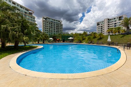 Apartamento à venda com 217m², 3 quartos e 2 vagasÁrea comum - Piscina