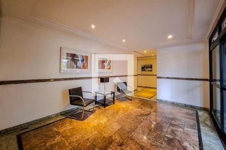 Apartamento à venda com 108m², 3 quartos e 2 vagas Apartamento à venda com 108m², 3 quartos e 2 vagasHall de entrada