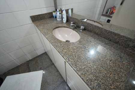 Apartamento à venda com 108m², 3 quartos e 2 vagasSuíte