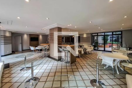 Apartamento à venda com 108m², 3 quartos e 2 vagas Apartamento à venda com 108m², 3 quartos e 2 vagasSalão de Festas