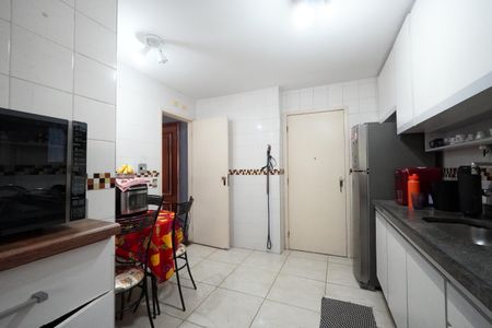 Apartamento à venda com 108m², 3 quartos e 2 vagasCozinha