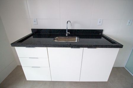 Apartamento para alugar com 67m², 2 quartos e 2 vagas Apartamento para alugar com 67m², 2 quartos e 2 vagasCozinha