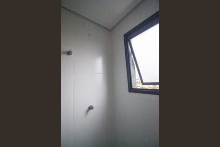 Apartamento para alugar com 67m², 2 quartos e 2 vagas Apartamento para alugar com 67m², 2 quartos e 2 vagasBanheiro da Suíte