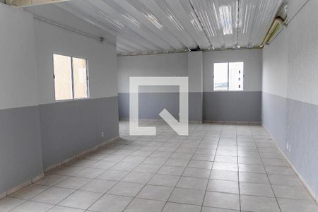 Apartamento à venda com 42m², 2 quartos e 1 vaga Apartamento à venda com 42m², 2 quartos e 1 vagaÁrea comum - Salão de festas