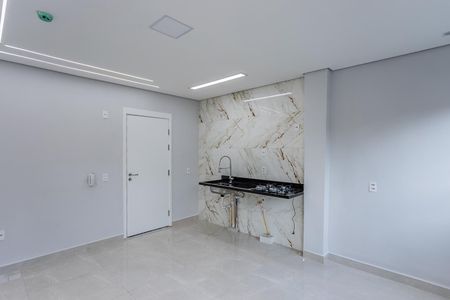 Apartamento para alugar com 34m², 1 quarto e sem vaga Apartamento para alugar com 34m², 1 quarto e sem vagaSala e cozinha
