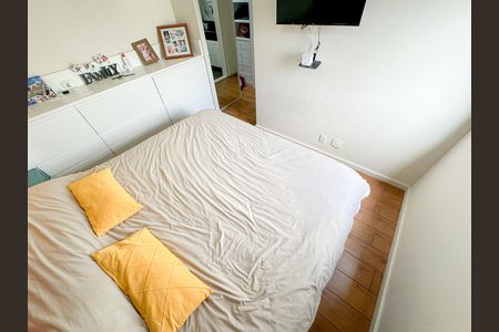 Apartamento à venda com 105m², 3 quartos e 2 vagasSuíte 