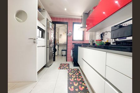Apartamento à venda com 105m², 3 quartos e 2 vagasCozinha
