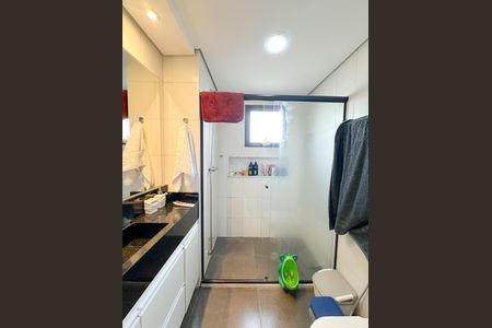 Apartamento à venda com 105m², 3 quartos e 2 vagasBanheiro Suíte 