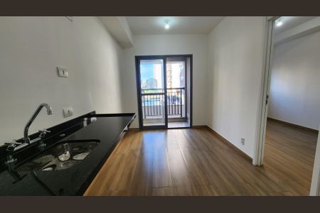 Sala/cozinha de kitnet/studio à venda com 1 quarto, 29m² em Jardim Prudência, São Paulo