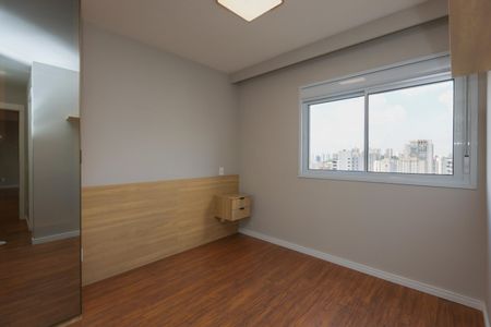 Apartamento para alugar com 73m², 2 quartos e 1 vagaSuíte
