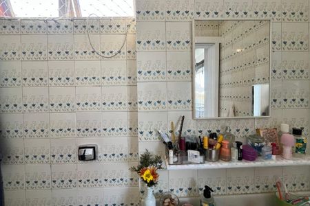 Apartamento à venda com 120m², 3 quartos e 2 vagas Apartamento à venda com 120m², 3 quartos e 2 vagasSuite