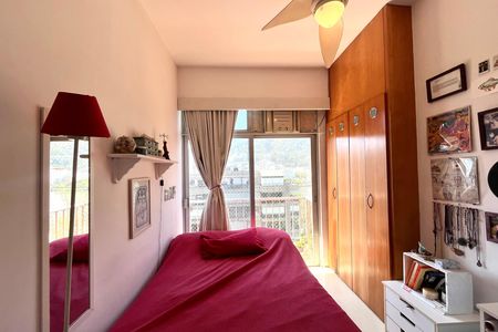 Apartamento à venda com 120m², 3 quartos e 2 vagas Apartamento à venda com 120m², 3 quartos e 2 vagasQuarto 2