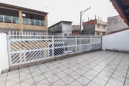 Casa à venda com 220m², 4 quartos e 2 vagas Casa à venda com 220m², 4 quartos e 2 vagasÁrea Externa Casa 1