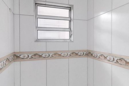 Casa à venda com 220m², 4 quartos e 2 vagas Casa à venda com 220m², 4 quartos e 2 vagasBanheiro Casa 1