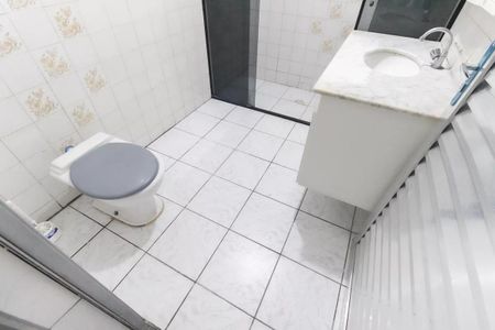 Casa à venda com 220m², 4 quartos e 2 vagas Casa à venda com 220m², 4 quartos e 2 vagasBanheiro Casa 1