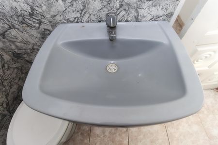 Casa à venda com 220m², 4 quartos e 2 vagas Casa à venda com 220m², 4 quartos e 2 vagasLavabo Casa 2