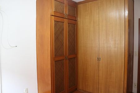 Apartamento para alugar com 120m², 3 quartos e 1 vagaQuarto 2