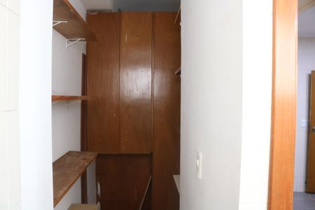 Apartamento para alugar com 120m², 3 quartos e 1 vagaÁrea de Serviço