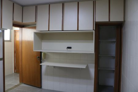 Apartamento para alugar com 120m², 3 quartos e 1 vagaCozinha