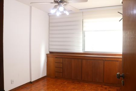 Apartamento para alugar com 120m², 3 quartos e 1 vagaQuarto 3