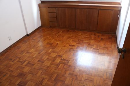 Apartamento para alugar com 120m², 3 quartos e 1 vagaQuarto 3