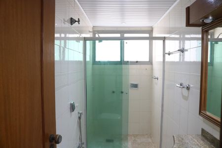 Apartamento para alugar com 120m², 3 quartos e 1 vagaBanheiro 2