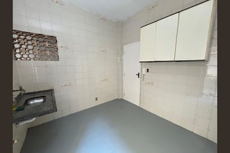 Apartamento à venda com 70m², 3 quartos e sem vagaCozinha
