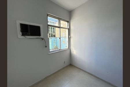 Quarto 1 de apartamento para alugar com 2 quartos, 70m² em Todos Os Santos, Rio de Janeiro