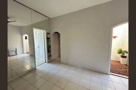 Sala de apartamento para alugar com 2 quartos, 70m² em Todos Os Santos, Rio de Janeiro
