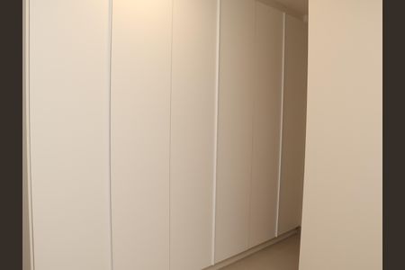 Apartamento para alugar com 68m², 2 quartos e 1 vagaSuíte