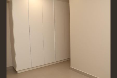 Apartamento para alugar com 68m², 2 quartos e 1 vagaSuíte