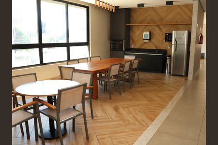 Apartamento para alugar com 68m², 2 quartos e 1 vagaÁrea comum - Churrasqueira