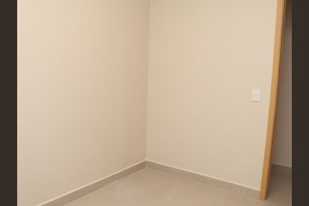 Apartamento para alugar com 68m², 2 quartos e 1 vagaQuarto 1
