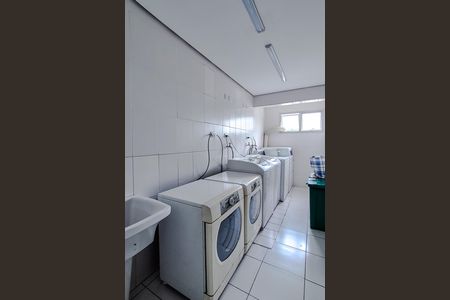Apartamento para alugar com 60m², 2 quartos e 2 vagas Apartamento para alugar com 60m², 2 quartos e 2 vagasÁrea comum