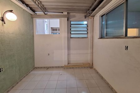 Apartamento para alugar com 85m², 2 quartos e sem vaga Apartamento para alugar com 85m², 2 quartos e sem vagaÁrea de Serviço