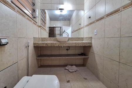 Apartamento para alugar com 85m², 2 quartos e sem vaga Apartamento para alugar com 85m², 2 quartos e sem vagaBanheiro