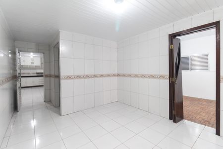 Sala de jantar de casa para alugar com 2 quartos, 100m² em Jardim Guaianazes, São Paulo