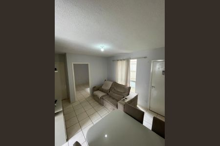 Sala de apartamento para alugar com 2 quartos, 48m² em Europa, Contagem