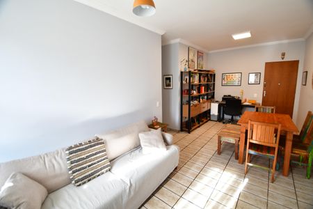 Sala de apartamento para alugar com 2 quartos, 90m² em Jardim Chapadão, Campinas