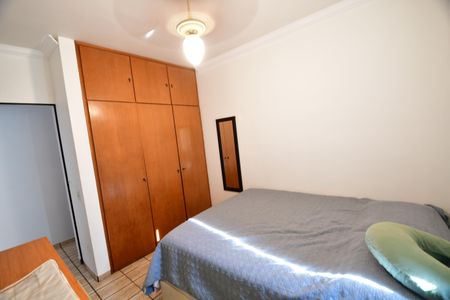 Apartamento à venda com 90m², 2 quartos e 1 vagaQuarto 1