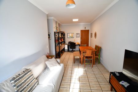 Apartamento à venda com 90m², 2 quartos e 1 vagaSala