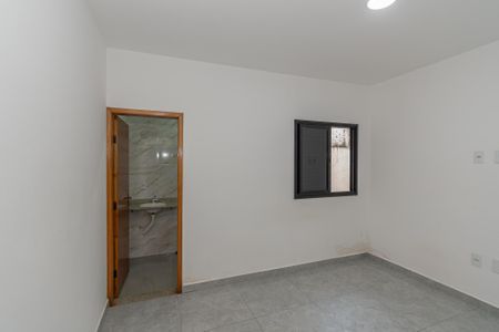 Casa para alugar com 83m², 3 quartos e 1 vaga Casa para alugar com 83m², 3 quartos e 1 vagaSuite