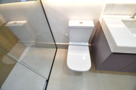 Casa de condomínio para alugar com 295m², 4 quartos e 4 vagasBanheiro Suíte 3