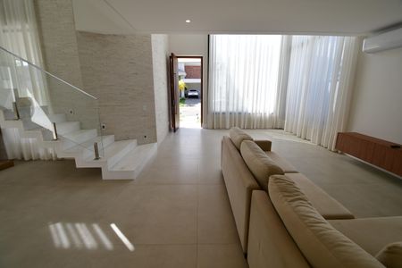Sala de casa de condomínio para alugar com 4 quartos, 295m² em Loteamento Residencial Arborais, Campinas