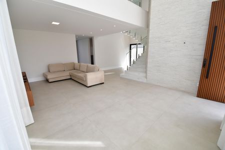 Casa de condomínio para alugar com 295m², 4 quartos e 4 vagasSala