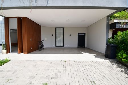 Casa de condomínio para alugar com 295m², 4 quartos e 4 vagasGaragem